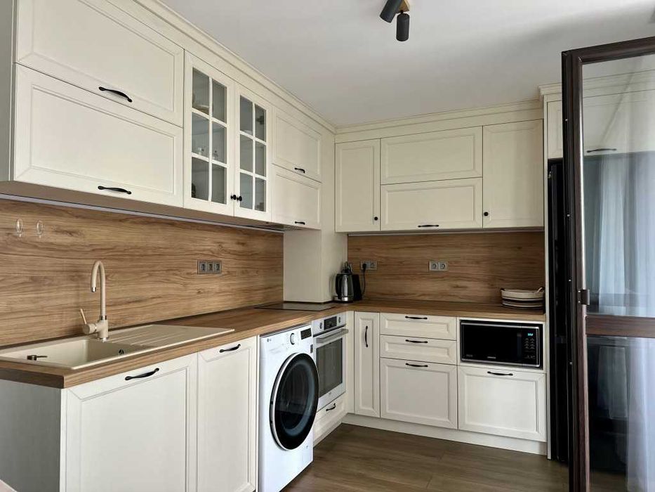 ОТЛИЧЕН двустаен апартамент