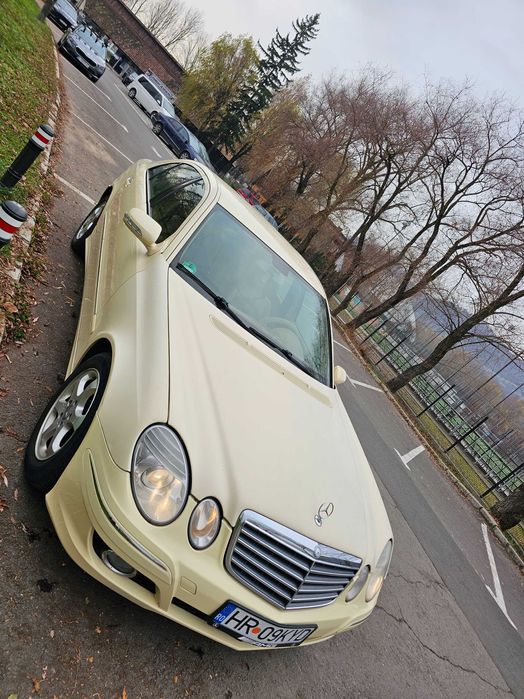 Mercedes-Benz E200 CDI (W211 Facelift) – 2009