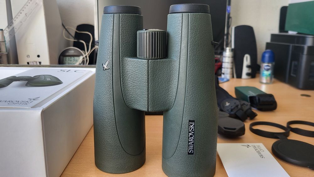 Binoclu Swarovski SLC 10x56