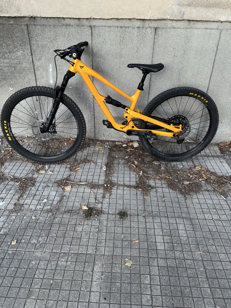 mtb YT jeffsy primus 26