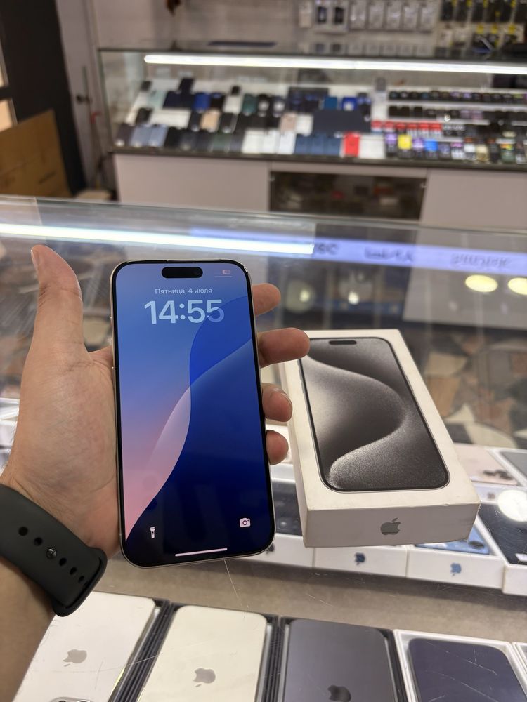 iPhone 15 Pro 256 gb white