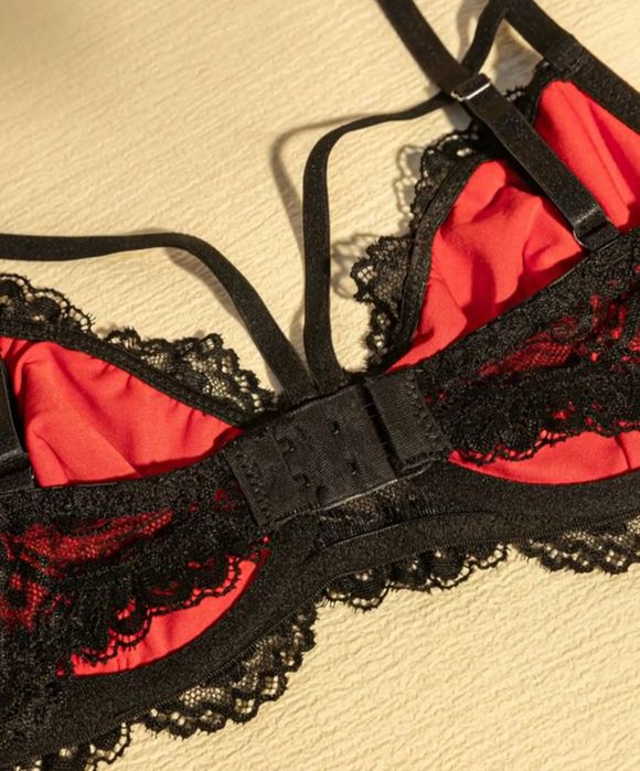 Set lenjerie intima marime 80B nou