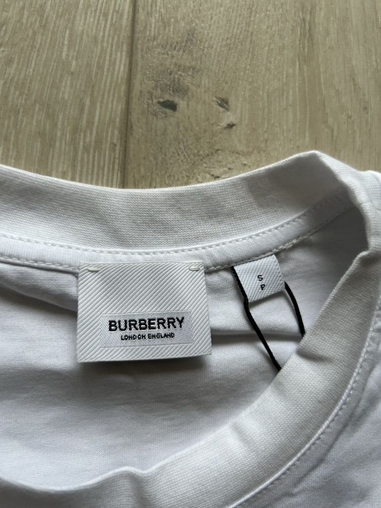 Tricou Burberry England