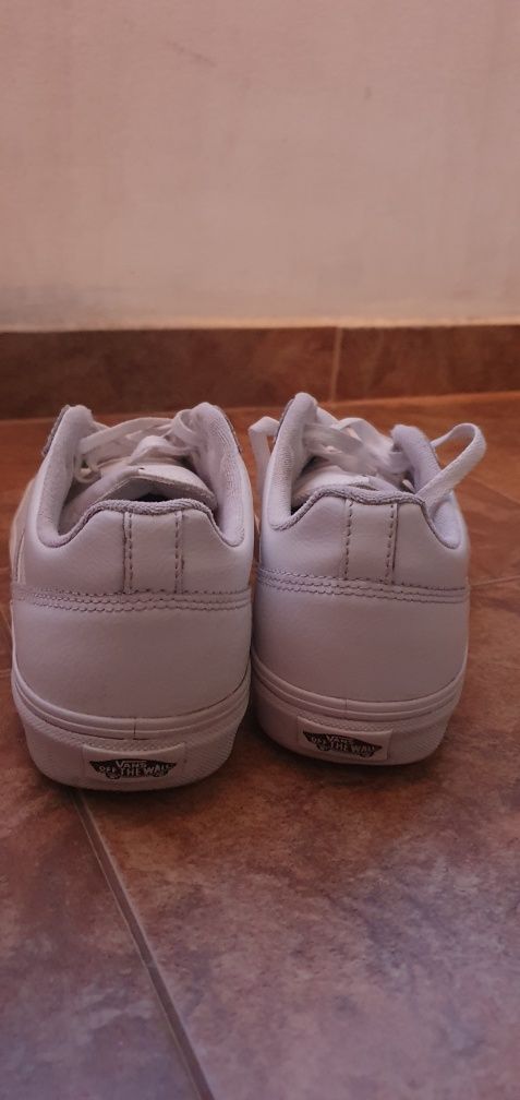 Vans Женски обувки
