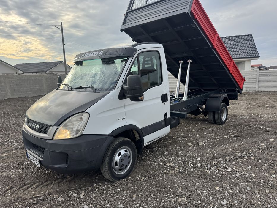 Iveco basculabil cu 2 cilindri pe 3 parti