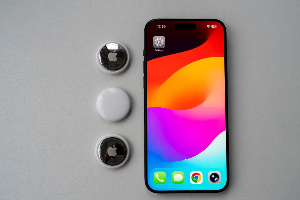 Iphone 15 Pro Max, 256GB, USB-C, impecabil, garantie eMag, 3 AirTags