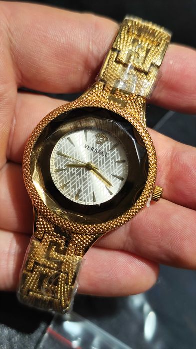 VERSACE Gold / Дамски Часовник