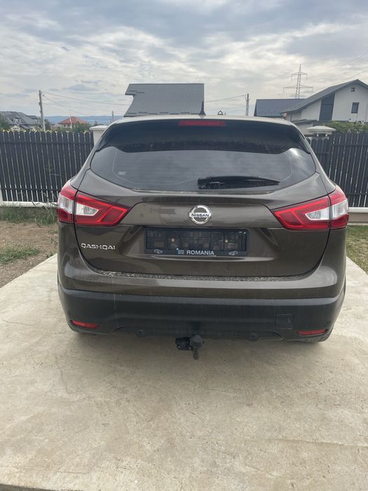 nissan qashqai j11 2015