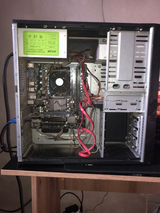 Calculator ASUS  , Citeste descrierea !