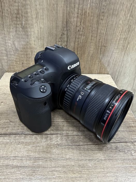 Canon 6D mark2 17-40mm L