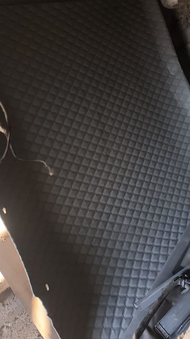 Продам потолок от Мерседес 124