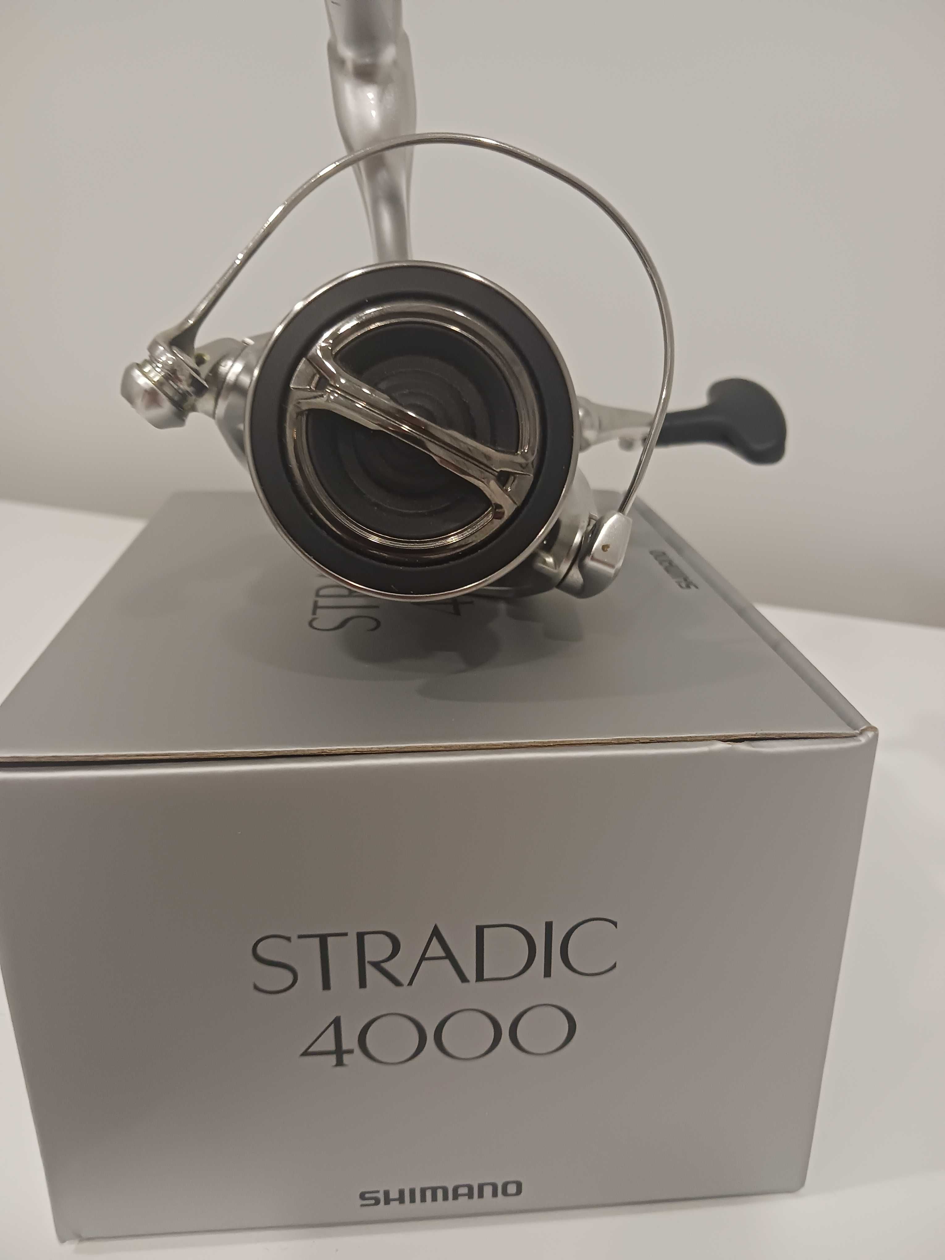 Макара Shimano Stradic 4000FM