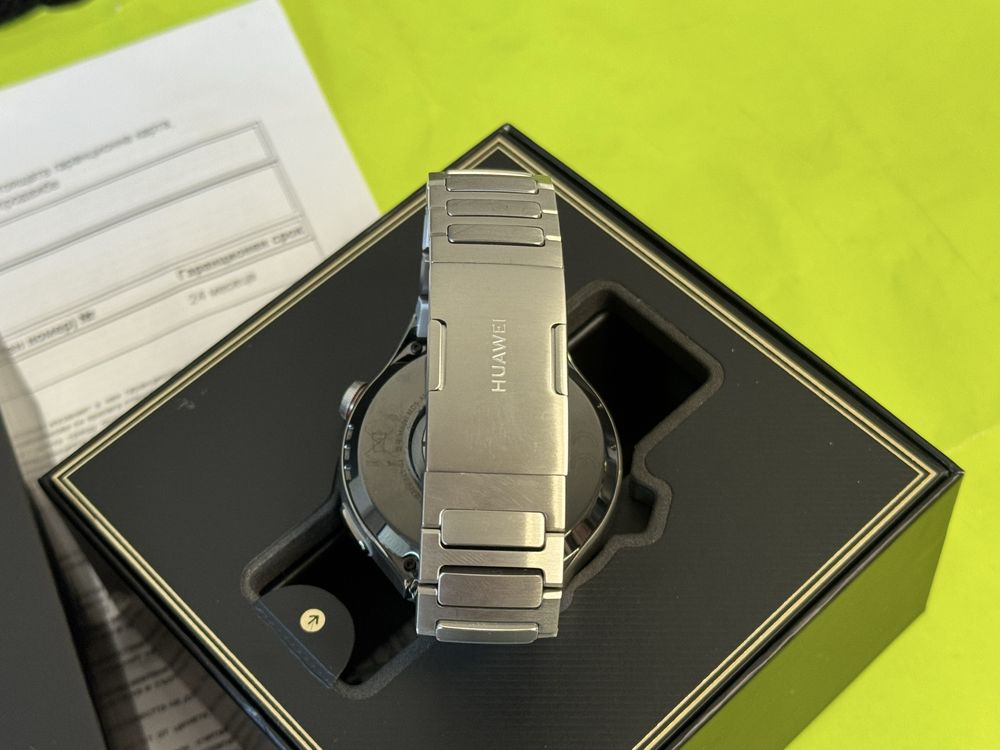 КАТО НОВ 48mm Huawei watch 4 Pro Гаранция от Yettel 2027 Titanium