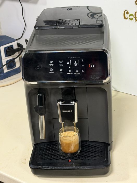 Кафемашина кафе автомат Philips EP2224 с гаранция