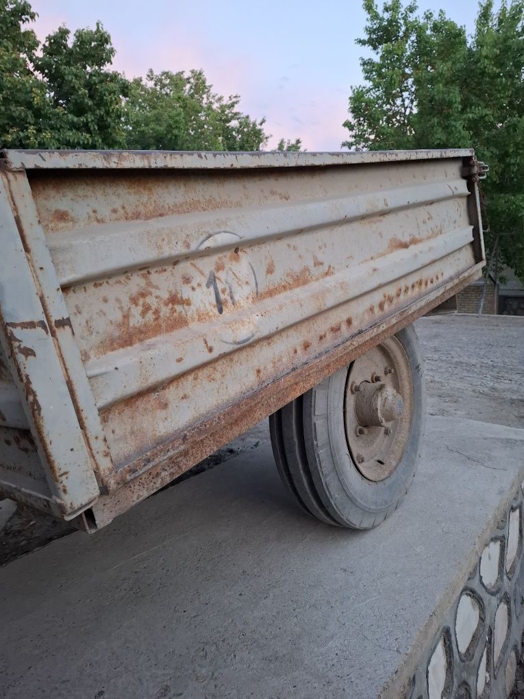 By 304-2 mini traktor sotuvda