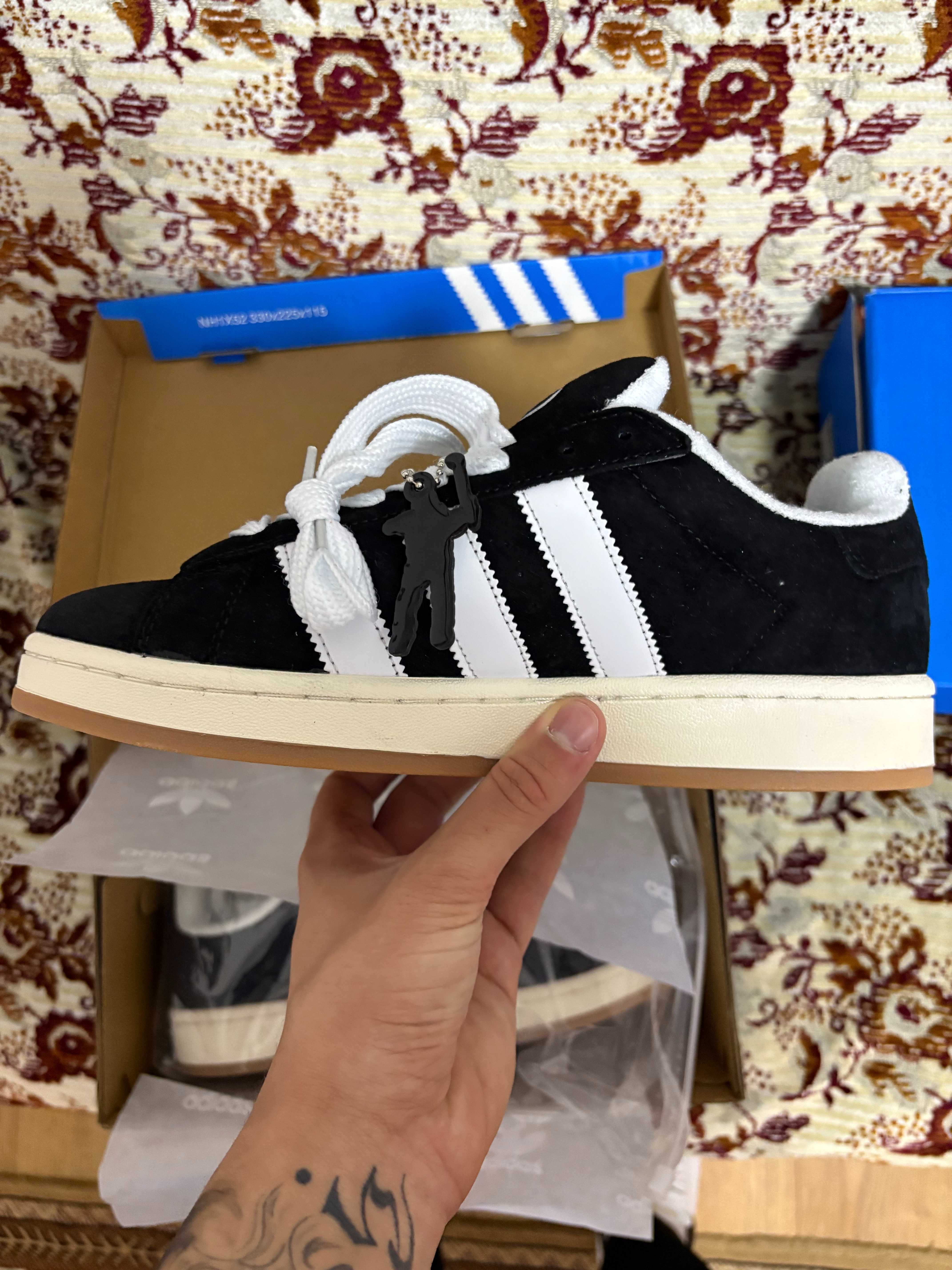 Adidas Campus 00 culoare Negru, produs identic cu cel din poze