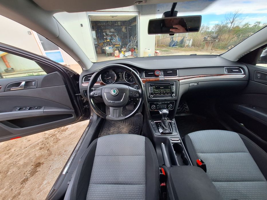 Vând skoda superb 1.8 automata