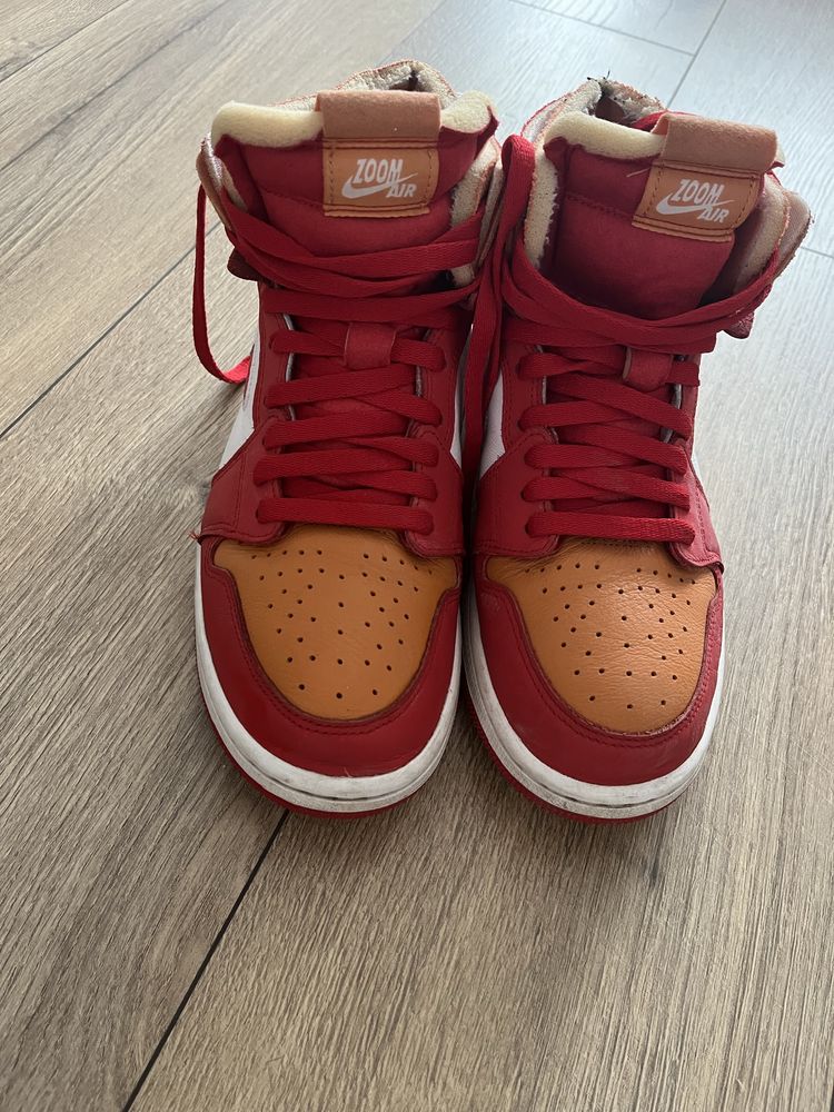 Кецове Nike Jordan 1