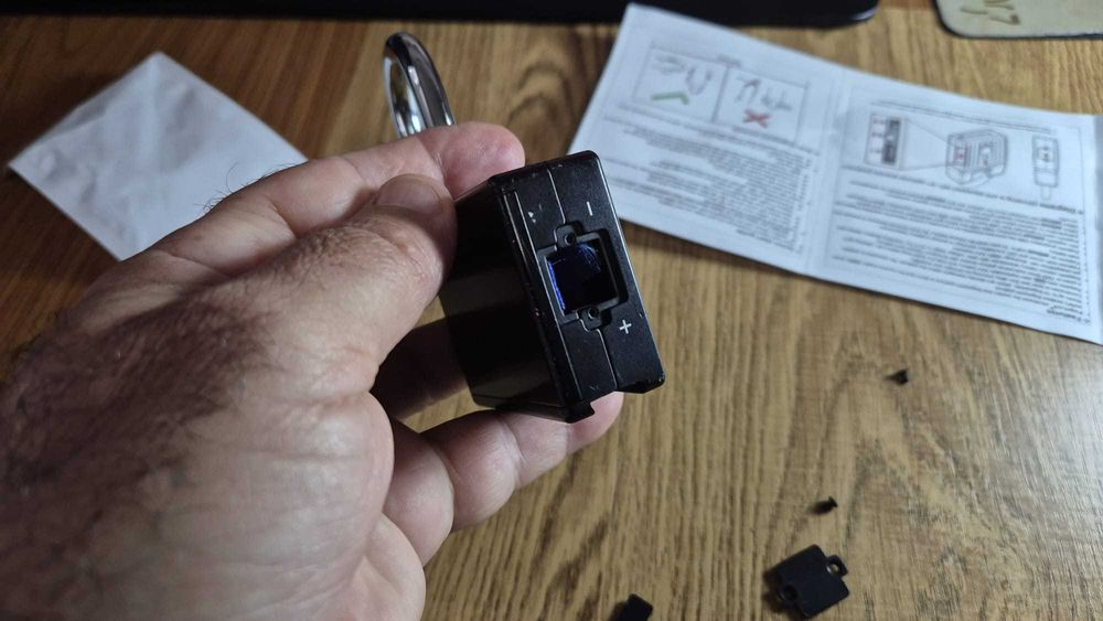 lacat cu cifru amprenta  -IfINGER LOCK-Model DB66-America