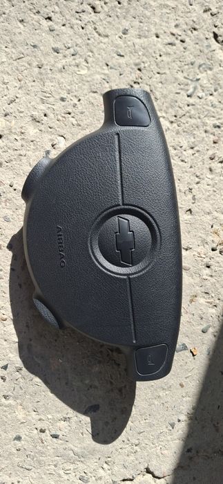 Продам Новый AIRBAG руля от жентры состояние хорошое.оригинал снят с а