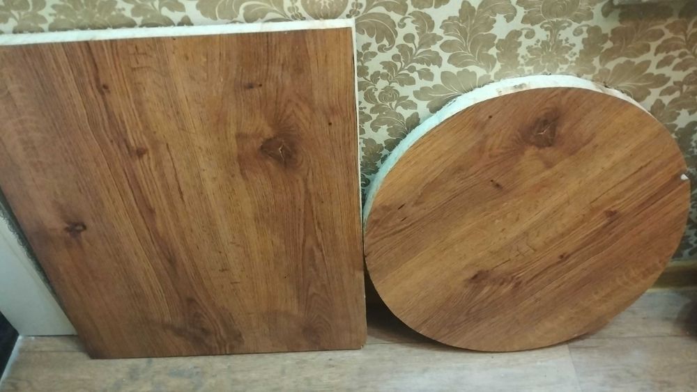 Остатки от кухонной столешницы.