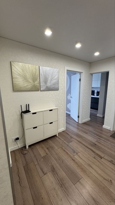 продам 3х комнатную квартиру в мкрн.Кунаева