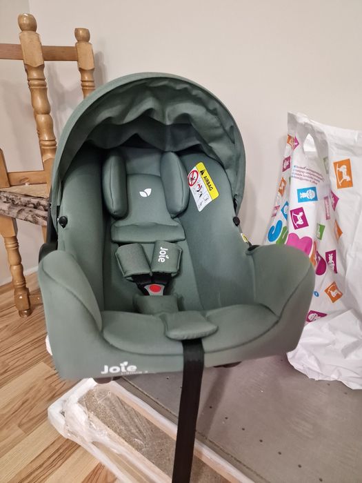 Scoica auto Joie I-Snug de la nastere