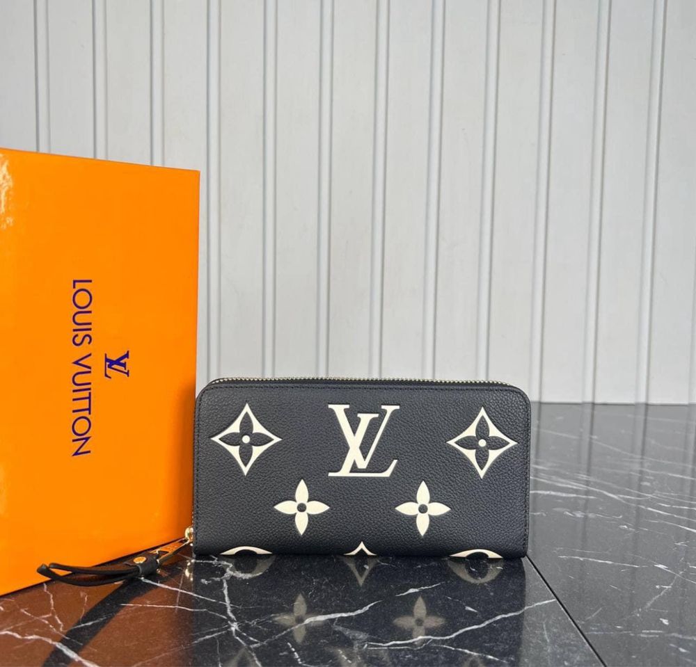 Portofele Louis Vuitton