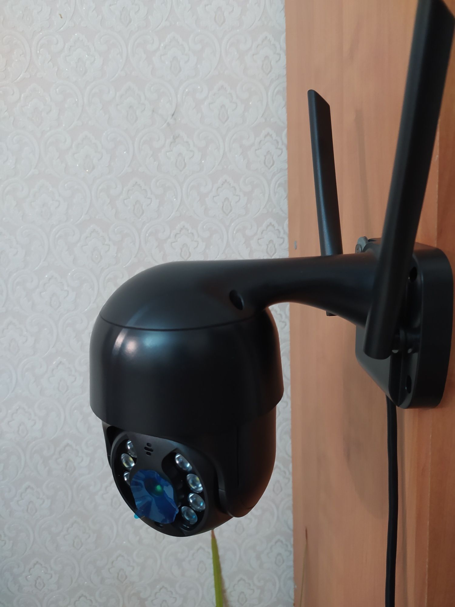 Wi Fi камера для наружного и внутреннего видеонаблюдения