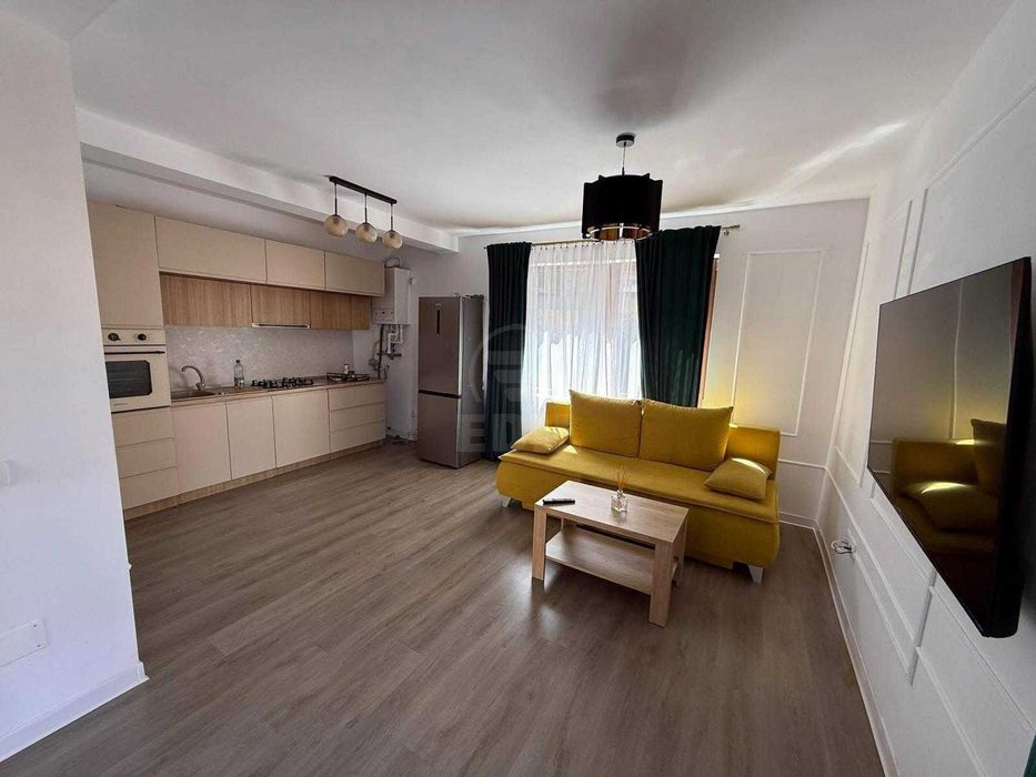 Duplex de inchiriat, zona centrala, Floresti