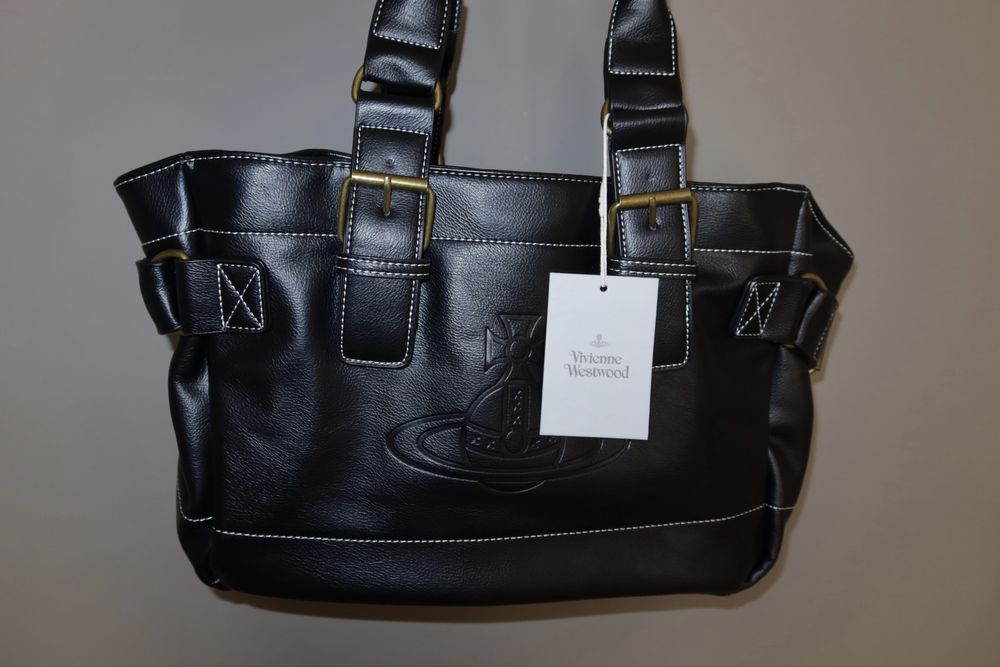 Vivienne Westwood чанта