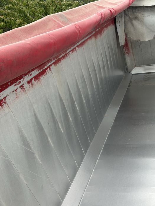 Semiremorca basculabila