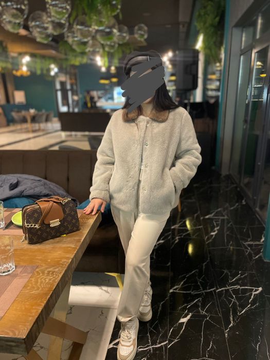 Продам шубу в идеальном состояние