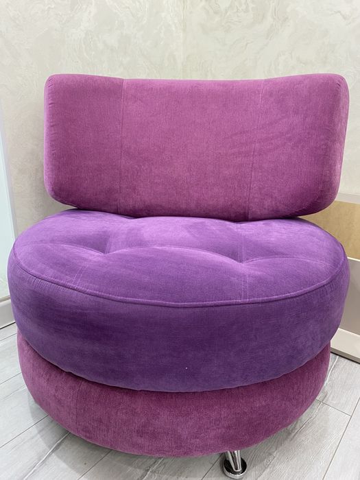 Кресло вращающееся д90см