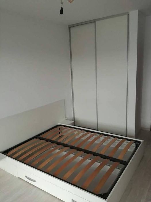Reparatii, montaj mobilier si mobila la comanda