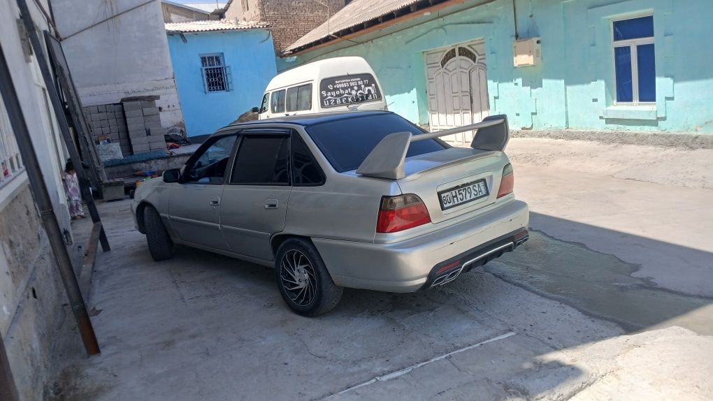 Сотилади  обмен бор