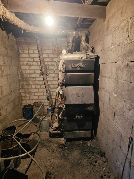 Дом кирпичн 5-комн, 3х-этажн на Аблакетке