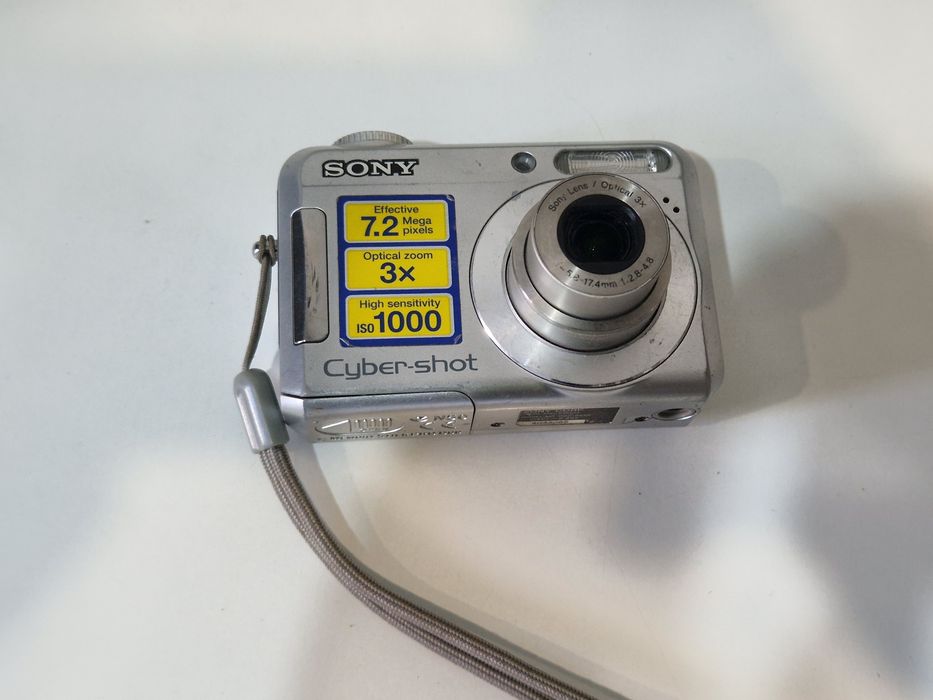 Aparat foto Sony pentru colecție