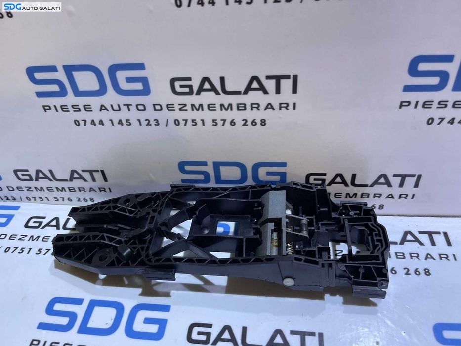 Suport Maner Interior Usa Portiera Dreapta VW Sharan 2011 - Prezent Cod 5N0839885H