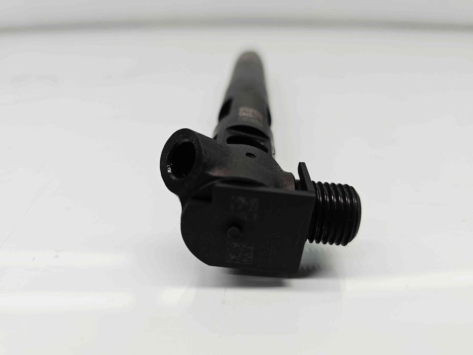 Injector Mercedes Clasa C Combi (S205) [Fabr 2015-prezent] A6510703287