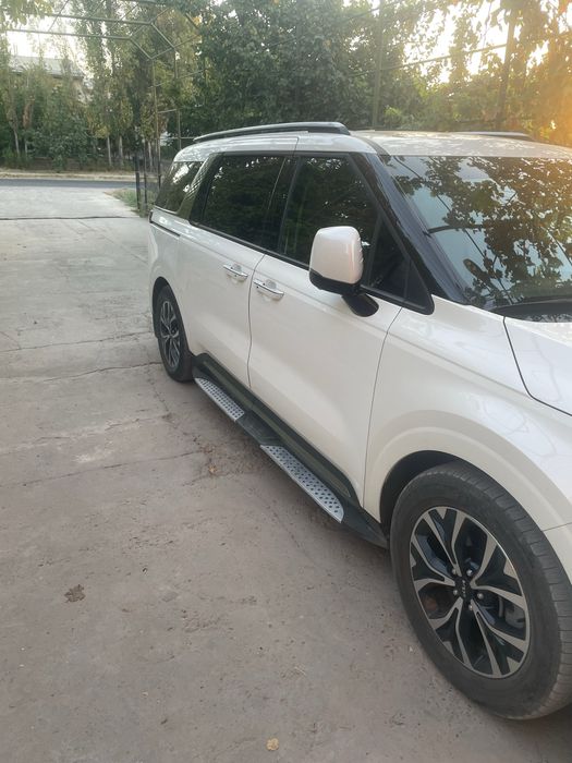 Kia carnivar full 2023 yil