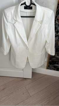 Продам белый пиджак