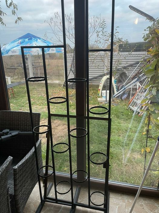 Suport metalic pentru flori