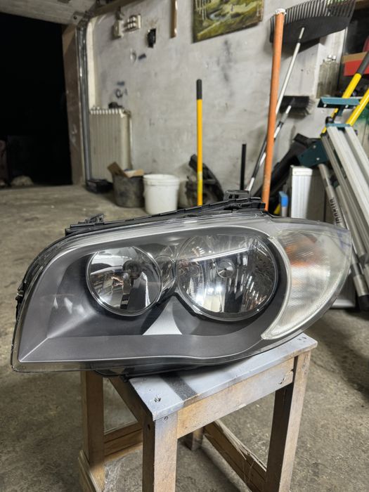 Far stanga bmw seria 1 E86
