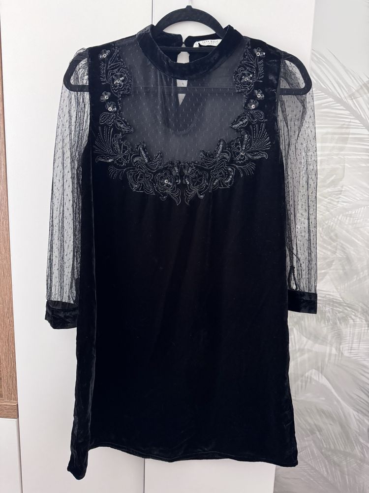 Rochie neagra, din catifea, Zara, masura XS