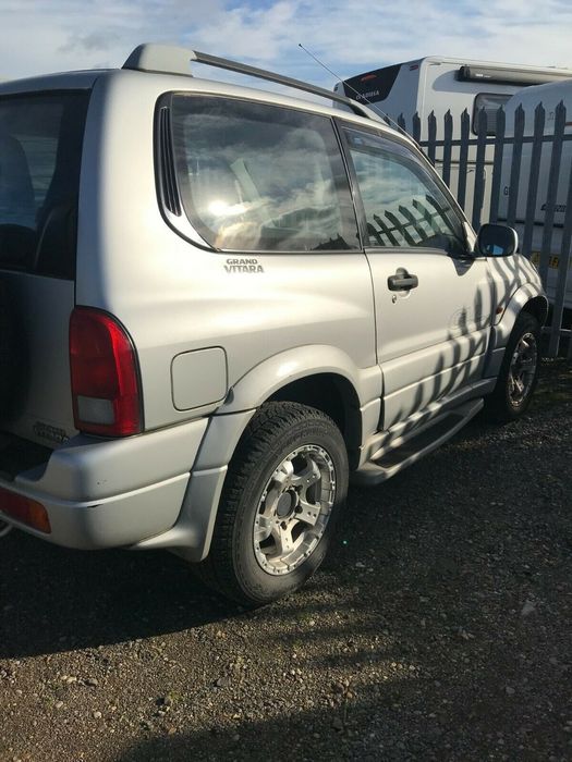 Suzuki grand vitara 2.0i на части