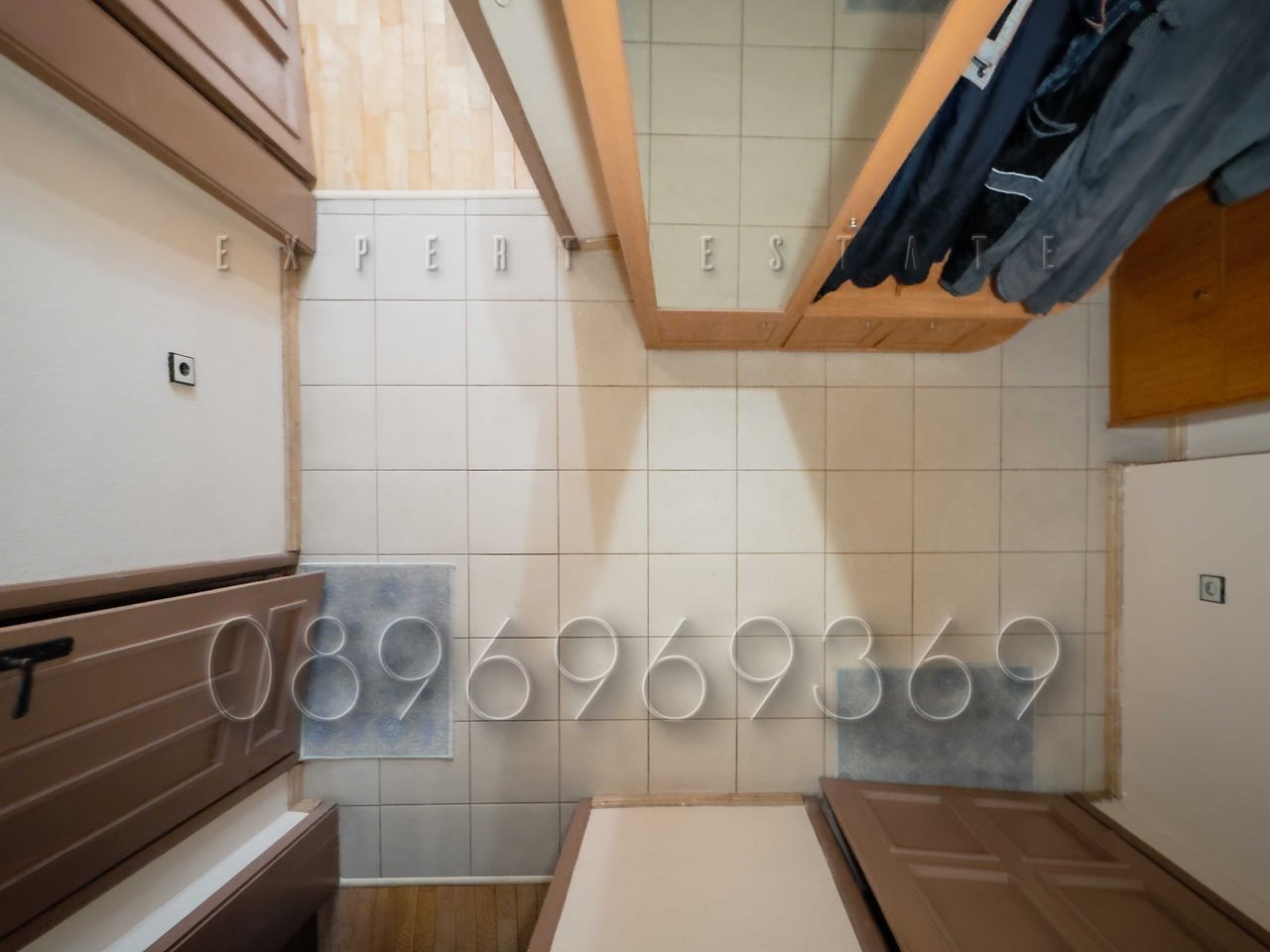 Продава се Двустаен апартамент в Варна, Лятно кино Тракия - 70 кв.м за 1986 €/кв.м - Снимка #5