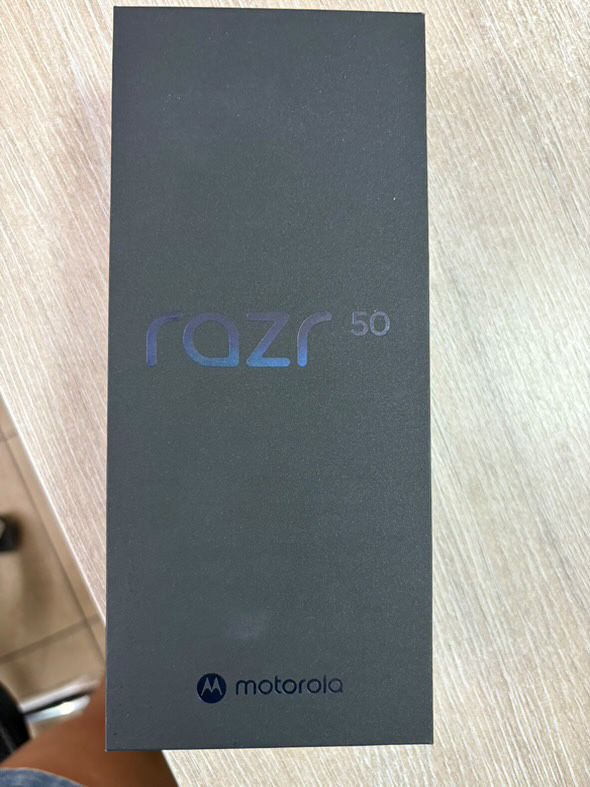 Motorola Razr 50 Flip