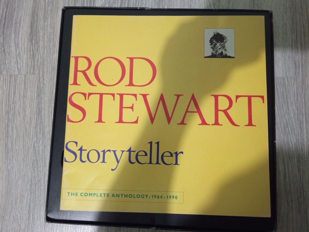 Продам кассеты антологию Род Стюарт.