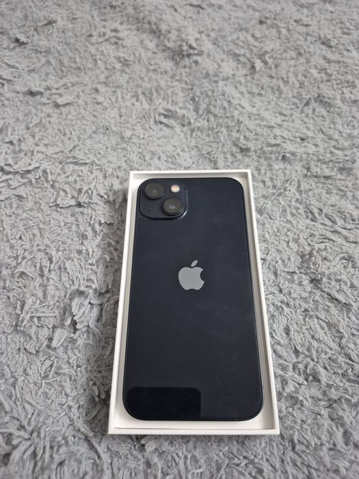 iPhone 13          N